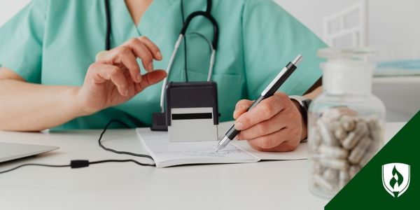 How to Become a Medical Secretary