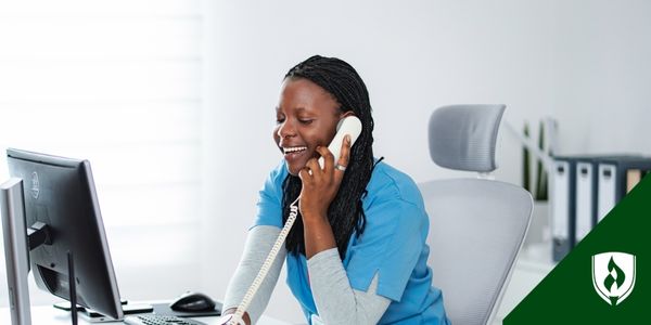What Can You do With a Healthcare Degree