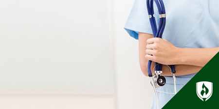 LPN Blog-450x225 LPN with arms folded holding stethoscope